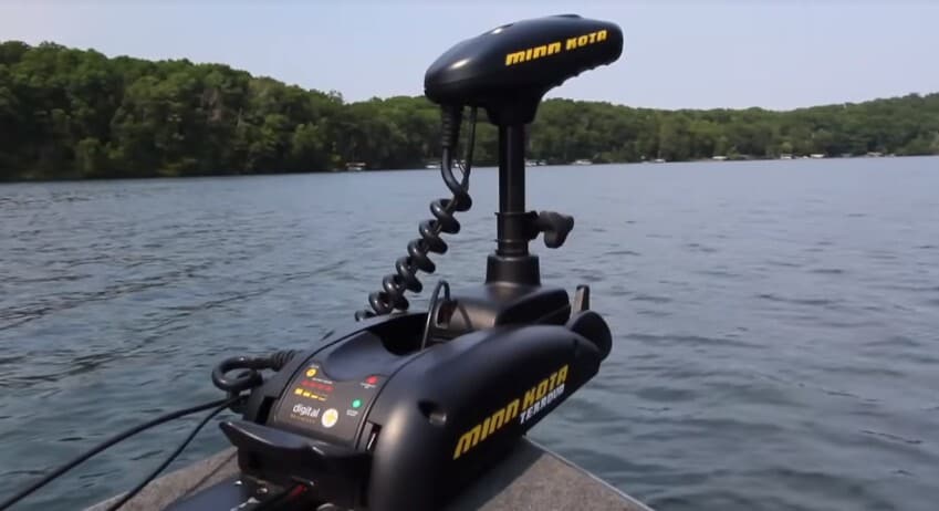 Trolling motor with gps anchor